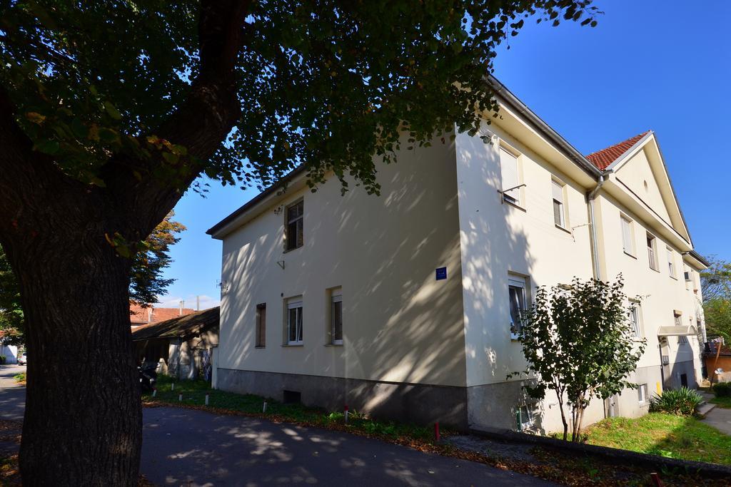 Lisinski Apartment With Private Parking Zagreb Cameră foto
